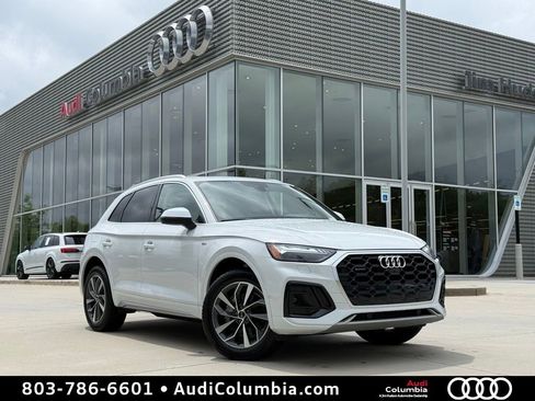 Used 2023 Audi Q5 2.0T Prestige w/ Prestige Package AWD/4WD image 2