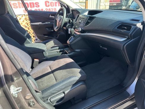 Used 2016 Honda CR-V SE image 16