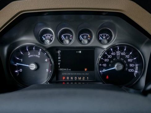 Used 2014 Ford F350 Lariat w/ Chrome Package image 48