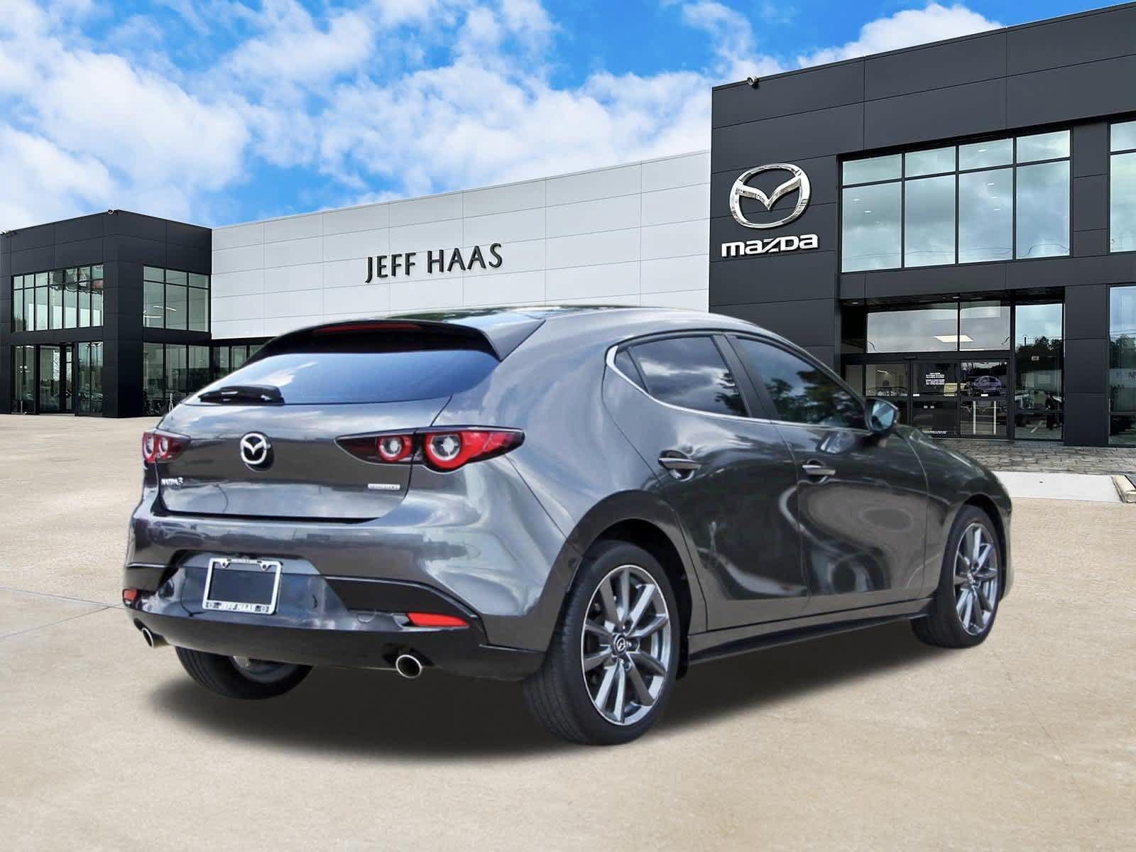 Used 2024 MAZDA MAZDA3 s FWD image 3