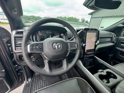 Used 2025 RAM 2500 Laramie AWD/4WD image 49