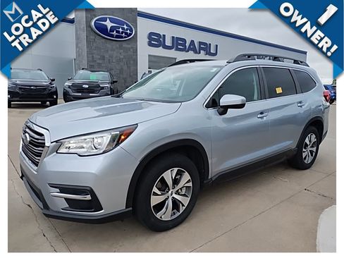 Used 2022 Subaru Ascent Premium w/ Convenience Package image 2