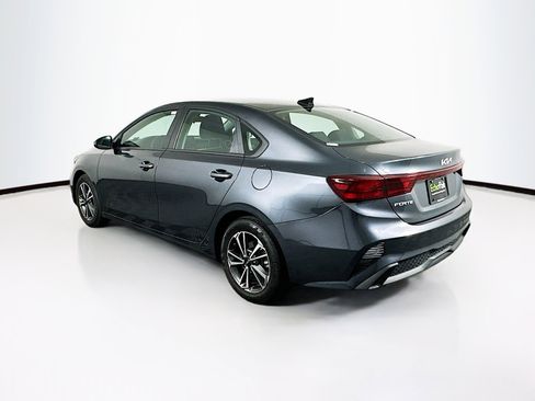 Used 2024 Kia Forte LXS w/ LXS Technology Package image 5