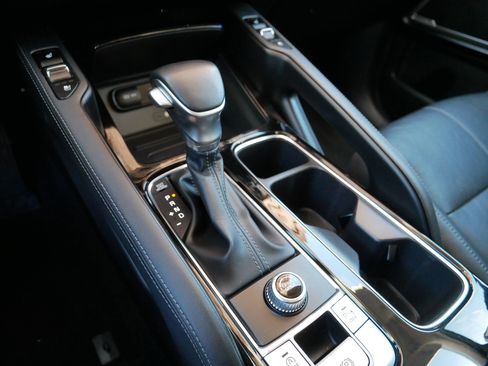 Certified 2022 Kia Telluride EX w/ EX Premium Package image 24