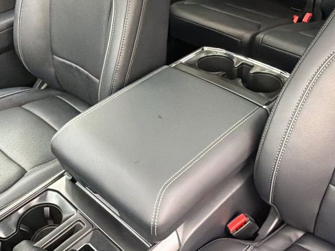 Used 2025 Ford F150 Lariat AWD/4WD image 24