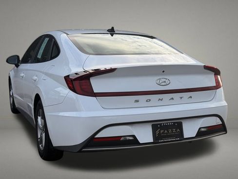 Used 2023 Hyundai Sonata SE image 3