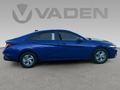 New 2026 Hyundai Elantra SE image 35