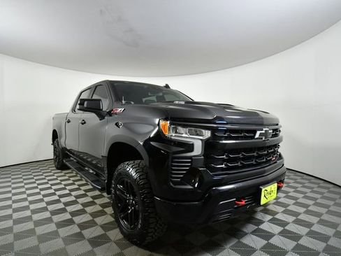 Used 2024 Chevrolet Silverado 1500 LT Trail Boss w/ Convenience Package II image 8