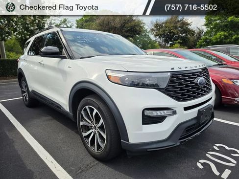 Used 2022 Ford Explorer ST-Line AWD/4WD image 3