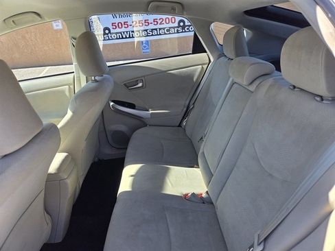 Used 2013 Toyota Prius Two image 9