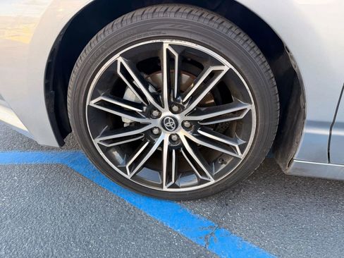 Used 2020 Toyota Avalon XSE w/ Carpet Mat Package image 3