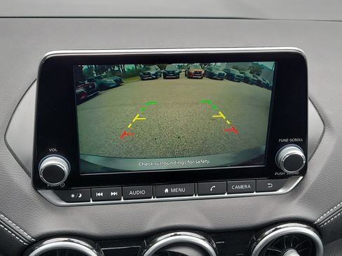 Certified 2025 Nissan Sentra SV FWD image 27