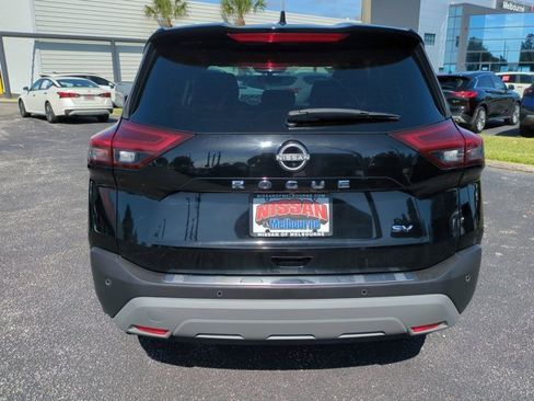 Certified 2023 Nissan Rogue SV image 6