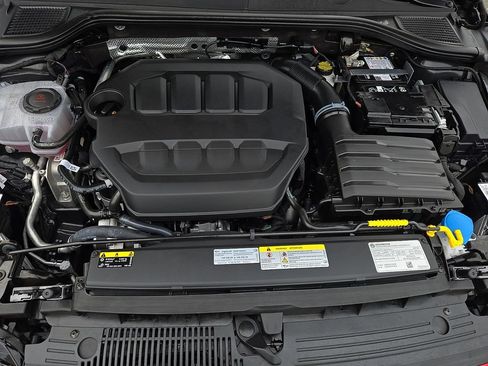 Certified 2025 Volkswagen GTI SE FWD image 32
