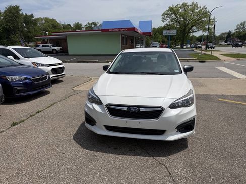 Used 2018 Subaru Impreza 2.0i AWD/4WD image 3