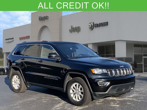 Used 2021 Jeep Grand Cherokee Laredo X image 1