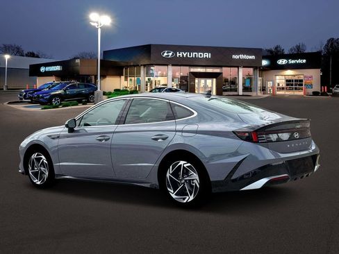New 2026 Hyundai Sonata SEL image 5