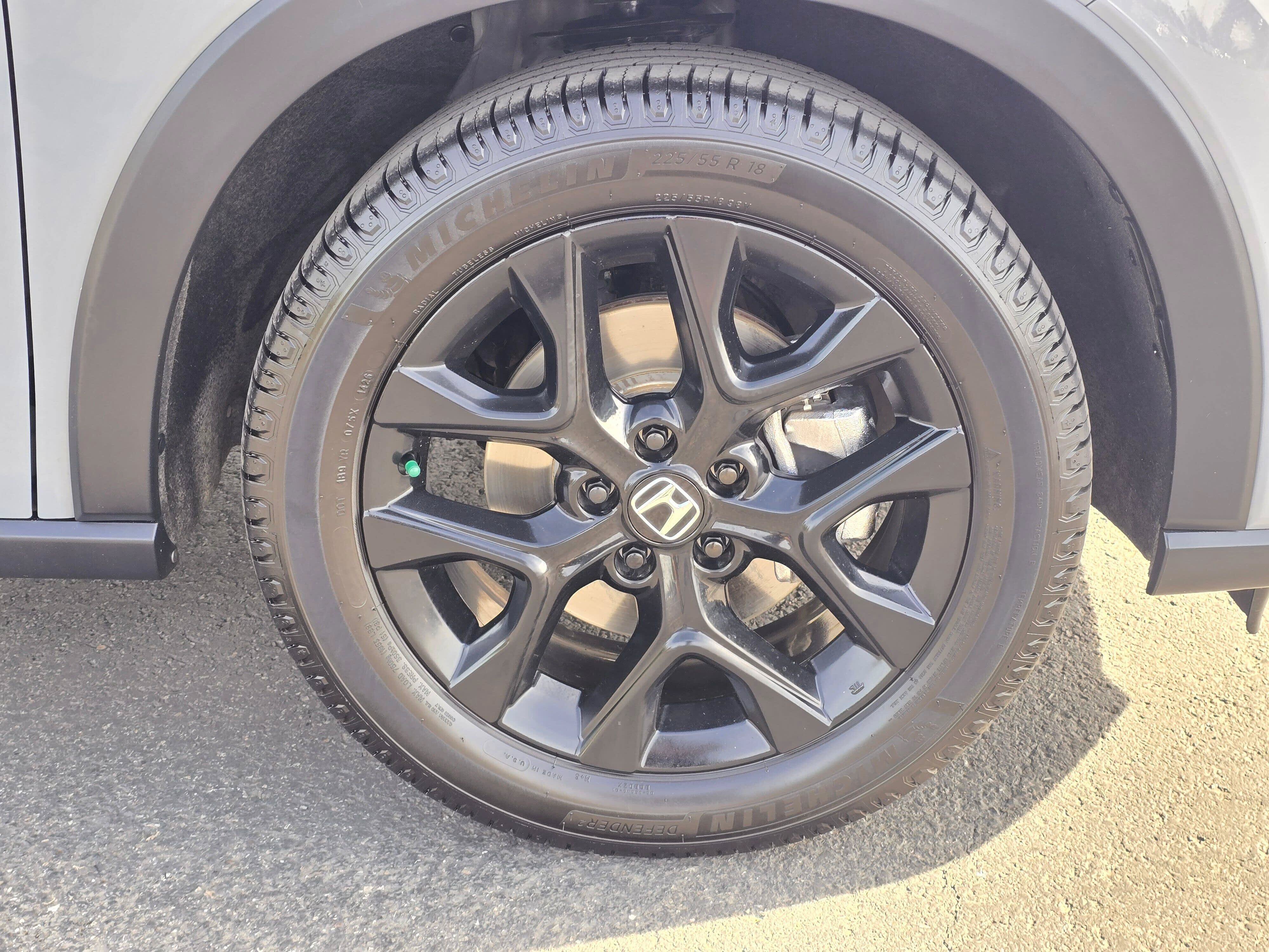 Used 2025 Honda HR-V Sport image 9