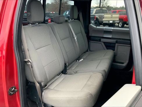 Used 2015 Ford F150 XLT w/ Equipment Group 302A Luxury image 18