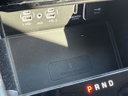 Used 2022 Jeep Grand Cherokee L Limited w/ Luxury Tech Group II image 35