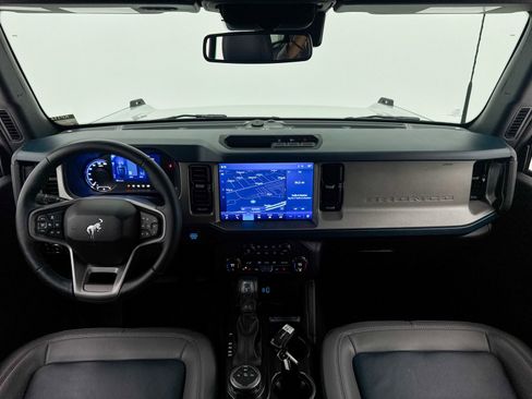 Used 2024 Ford Bronco Outer Banks image 20