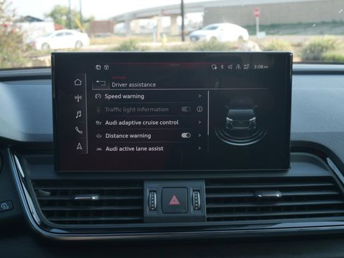 Used 2023 Audi Q5 2.0T Premium w/ Convenience Package image 28