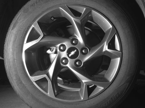 Used 2025 Chevrolet Trax LT FWD image 15