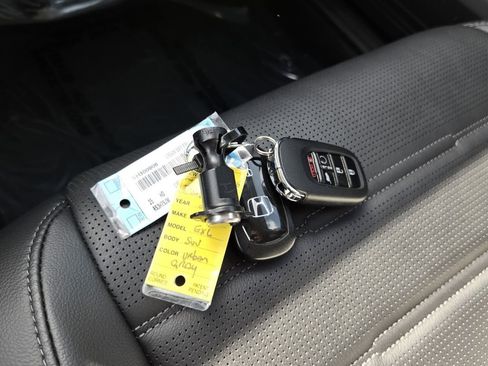 Used 2025 Honda CR-V EX-L image 19