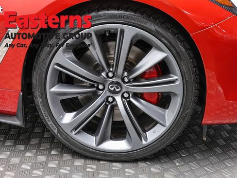 Used 2019 INFINITI Q60 Red Sport 400 w/ Cargo Package AWD/4WD image 30