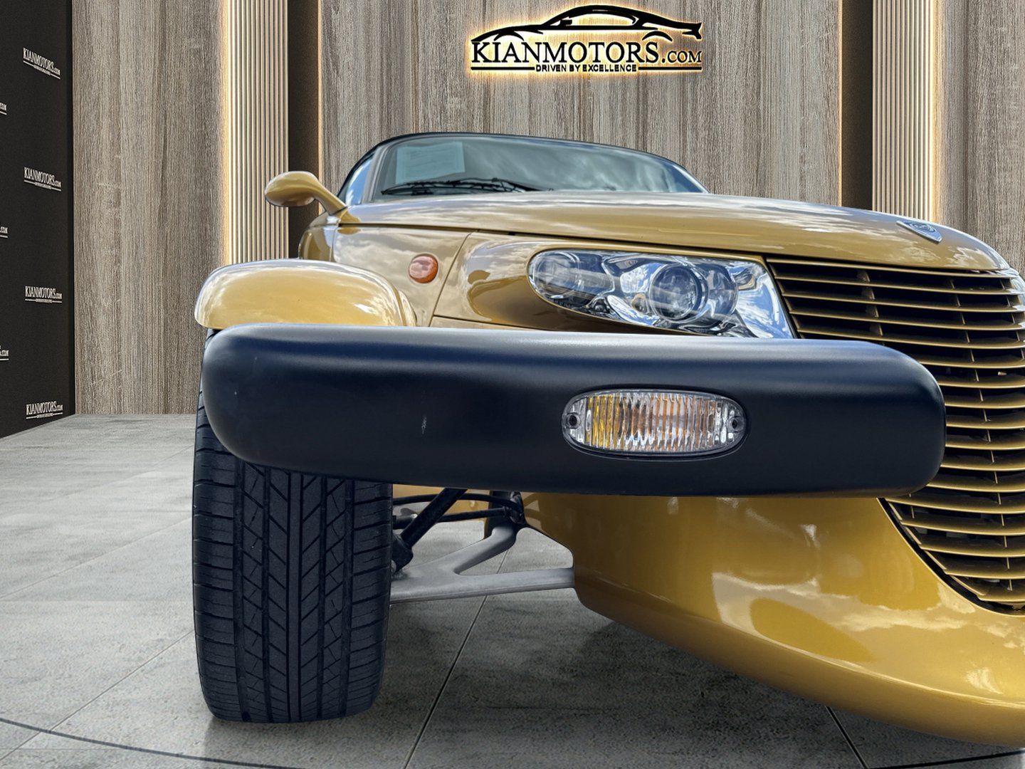 Used 2002 Chrysler Prowler RWD image 24