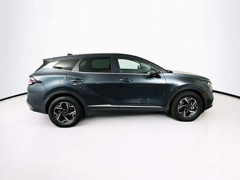 Used 2024 Kia Sportage LX image 10