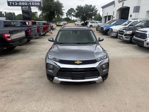 Used 2021 Chevrolet TrailBlazer LT w/ Convenience Package FWD image 39