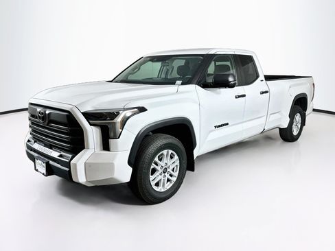 Used 2024 Toyota Tundra SR5 w/ SR5 Convenience Package AWD/4WD image 3