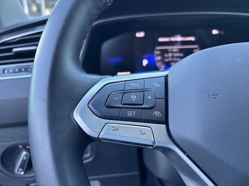 Used 2024 Volkswagen Tiguan Wolfsburg Edition image 18