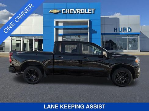 Used 2023 Chevrolet Silverado 1500 Custom image 3