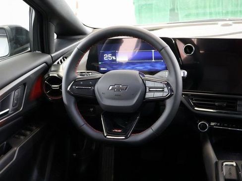 New 2026 Chevrolet Equinox EV RS image 14