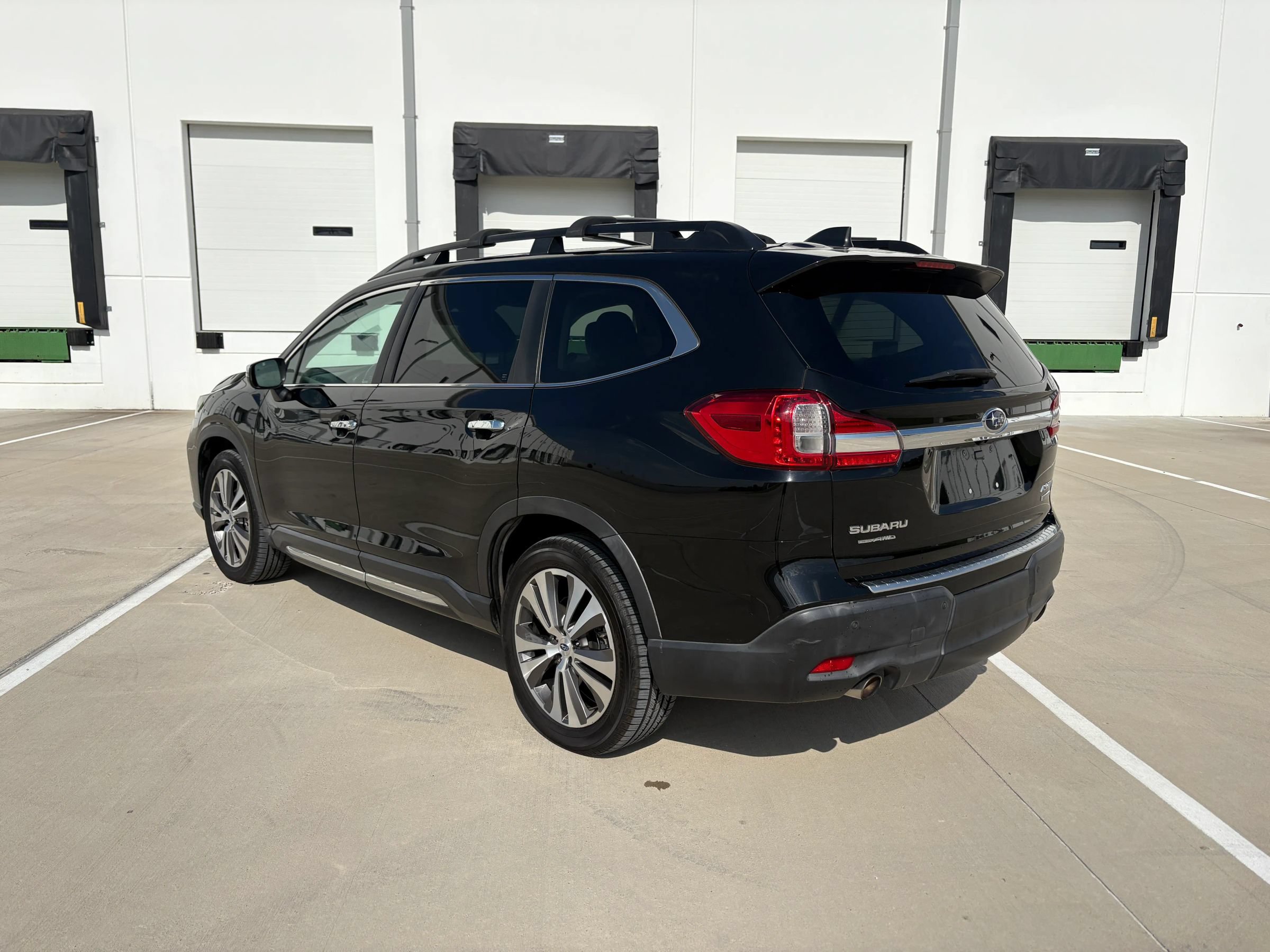 Used 2020 Subaru Ascent Touring w/ Popular Package #3 AWD/4WD image 5