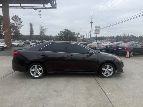 Used 2013 Toyota Camry SE image 8