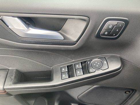 Used 2024 Ford Escape ST-Line Select w/ Tech Pack #2 image 43