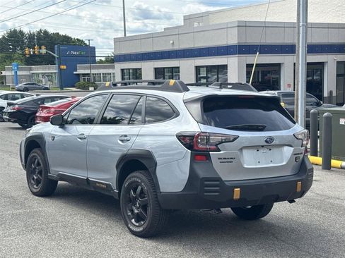 Used 2024 Subaru Outback Wilderness AWD/4WD image 3
