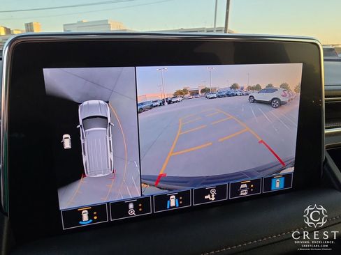 Used 2021 GMC Yukon AT4 w/ AT4 Premium Plus Package image 23