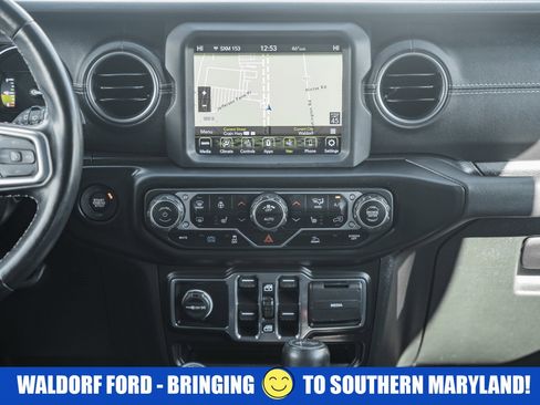 Used 2022 Jeep Wrangler Unlimited Sahara w/ Cold Weather Group image 27