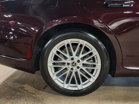 Used 2022 Mercedes-Benz S 580 S 580 w/ Warmth & Comfort Package image 9