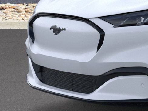 New 2025 Ford Mustang Mach-E Premium image 17