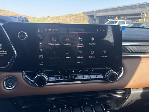 New 2026 GMC Canyon AT4 w/ Nightfall Essentials Package AWD/4WD image 25