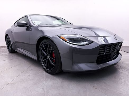 Used 2024 Nissan Z Performance w/ Floor Mat Package RWD image 13