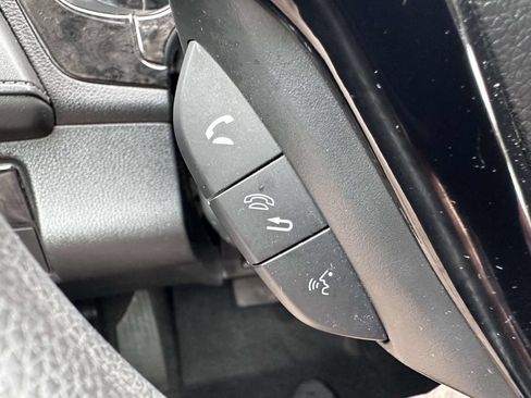 Used 2018 Honda HR-V EX image 18