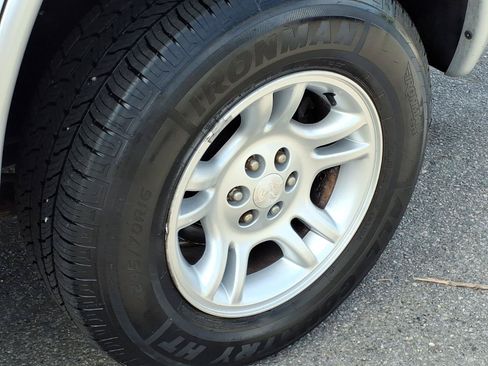 Used 2003 Dodge Durango SLT AWD/4WD image 10