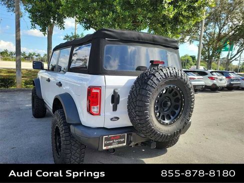 Used 2023 Ford Bronco Black Diamond image 12