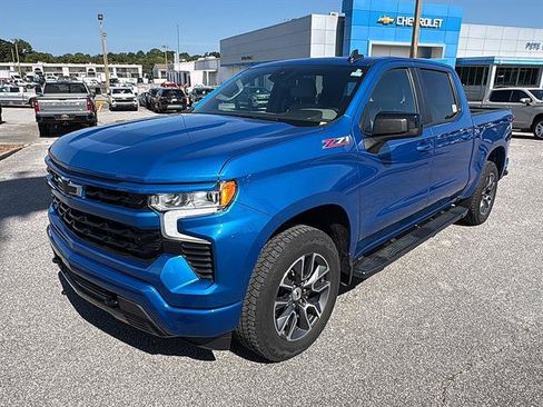 Used 2024 Chevrolet Silverado 1500 RST w/ All Star Edition Plus AWD/4WD image 2